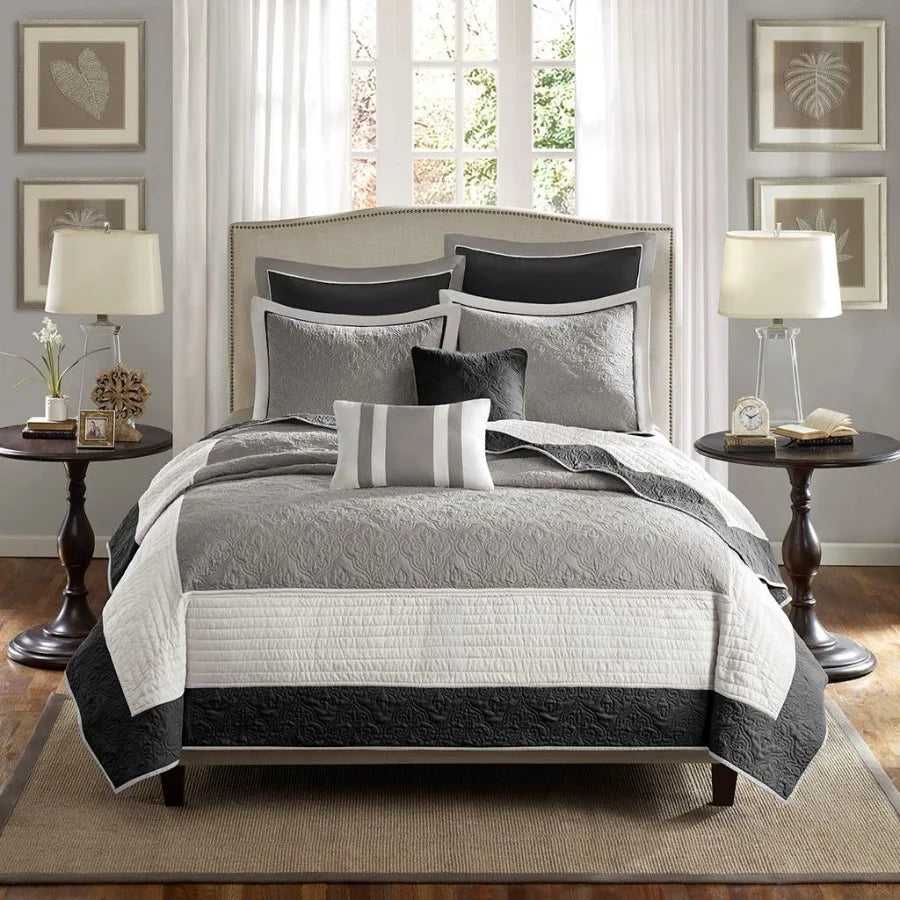 7 Piece Quilt Set with Euro Shams and Throw Pillows