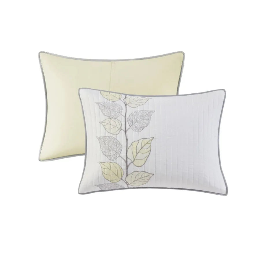 6 Piece Embroidered Quilt Set with Throw Pillows