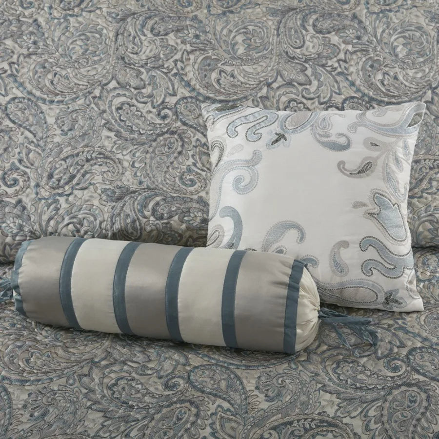 5 Piece Jacquard Bedspread Set with Throw Pillows