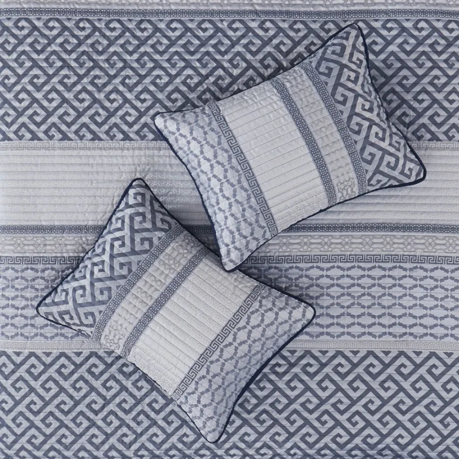 4 Piece Jacquard Quilt Set with Throw Pillow