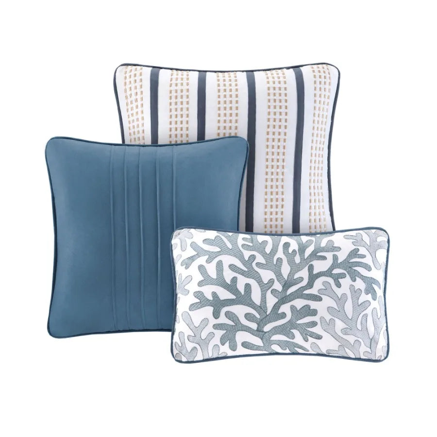 Quilt Set with Throw Pillows
