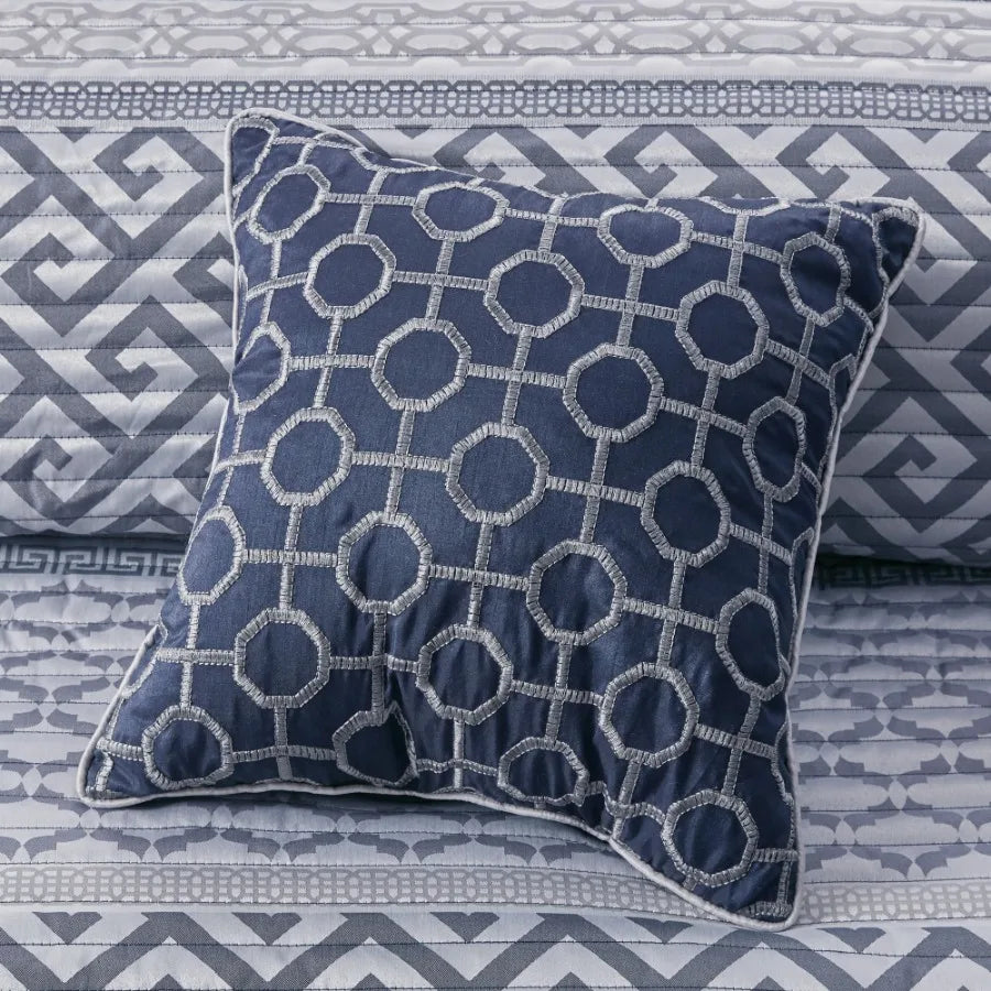 4 Piece Jacquard Quilt Set with Throw Pillow