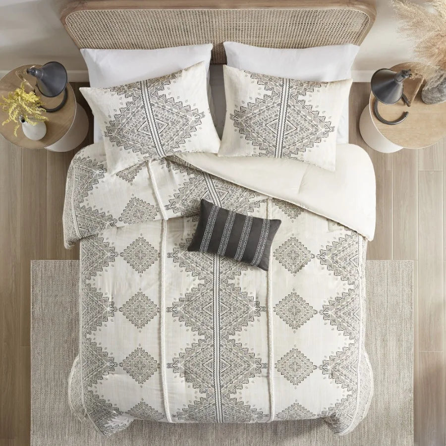 4 Piece Printed Comforter Set with Throw Pillow