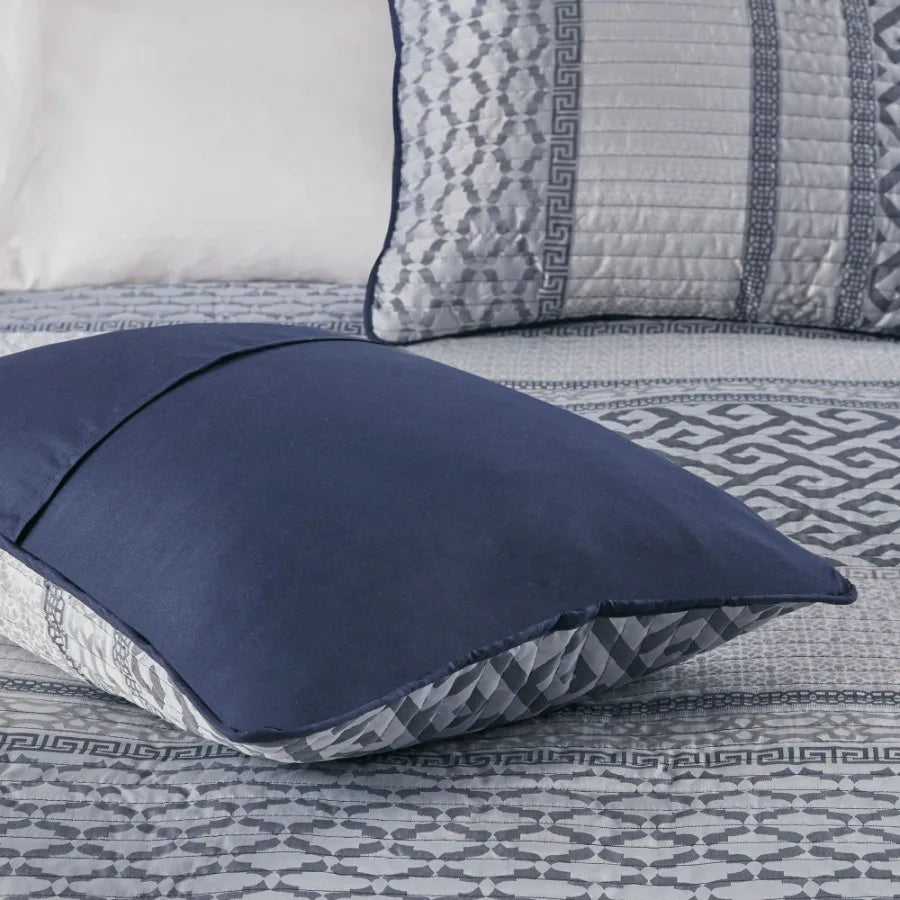 4 Piece Jacquard Quilt Set with Throw Pillow