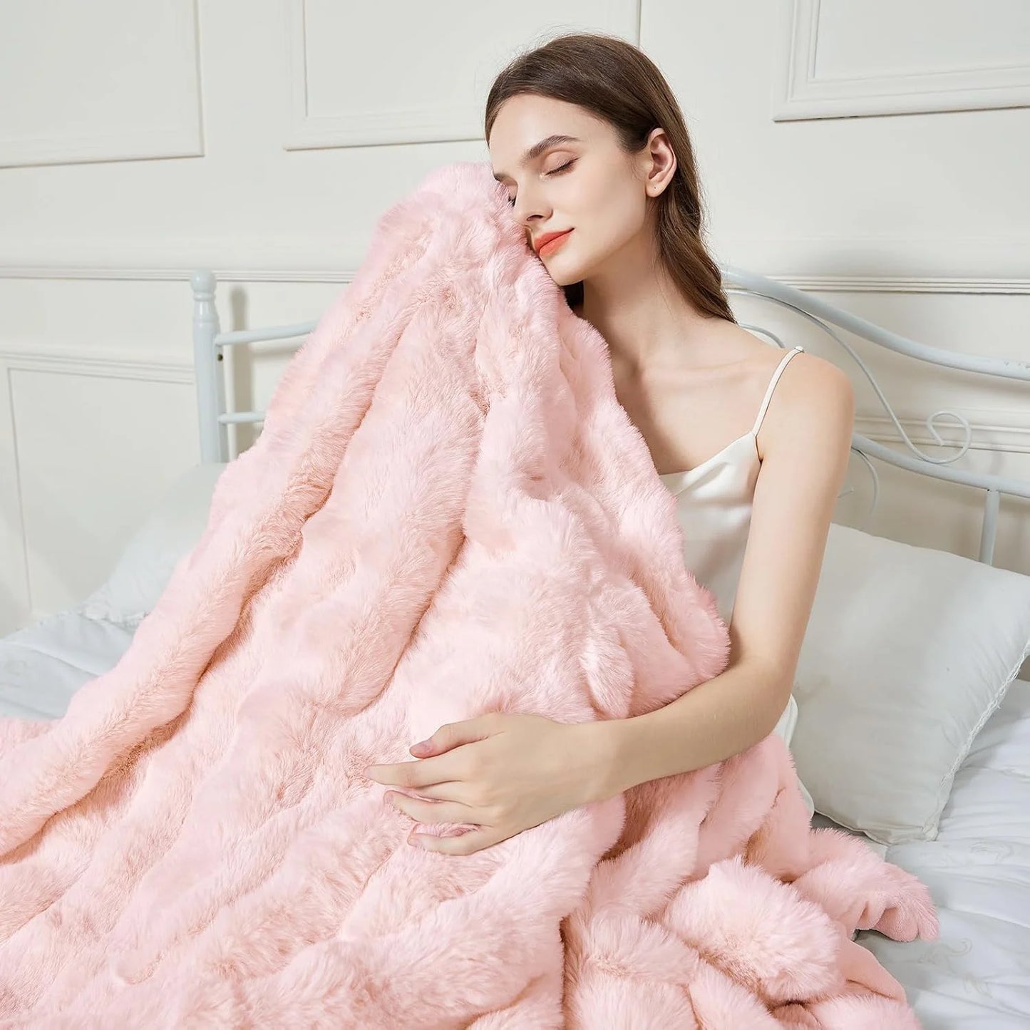 Soft Cozy Faux Fur Rabbit Blanket, Warm Thick
