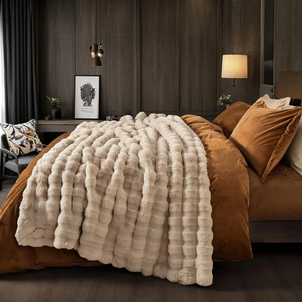 Luxury Faux Rabbit Fur Blanket Twin Size, Ultra Soft Fluffy