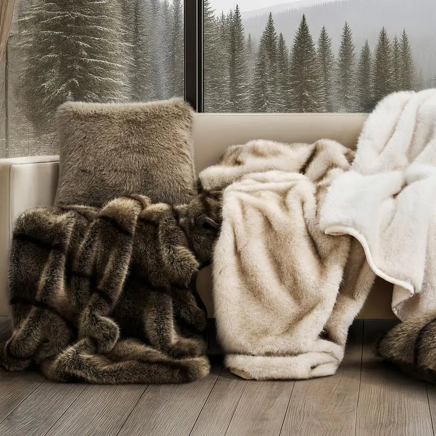 Luxury Faux Fur Throw Blanket, Soft Fluffy Faux Mink Blankets