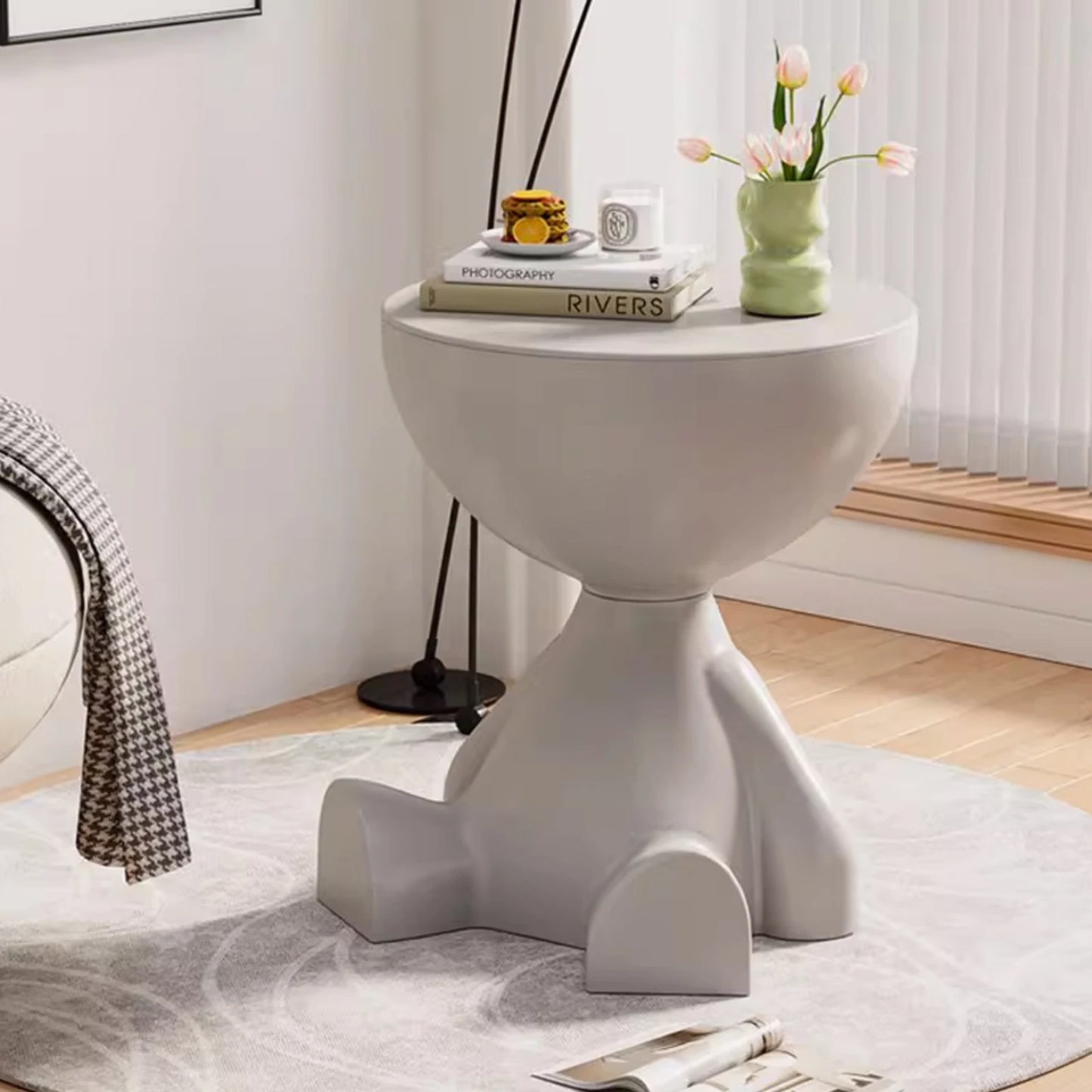 Small flat head coffee table cream style,