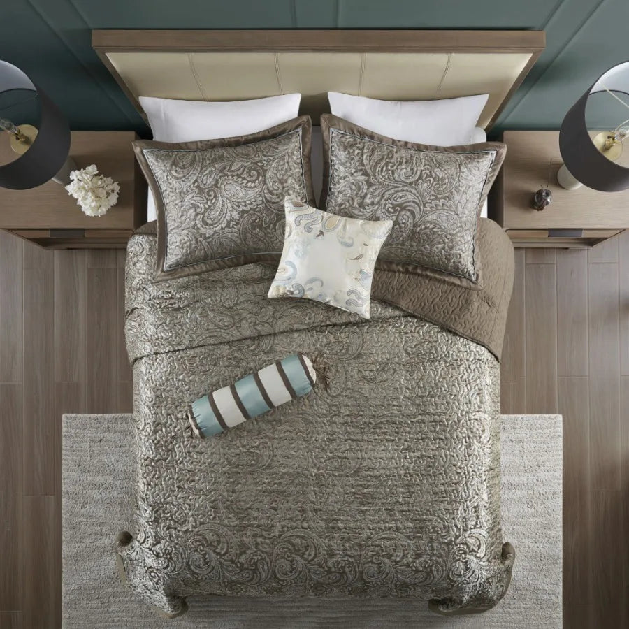 5 Piece Jacquard Bedspread Set with Throw Pillows