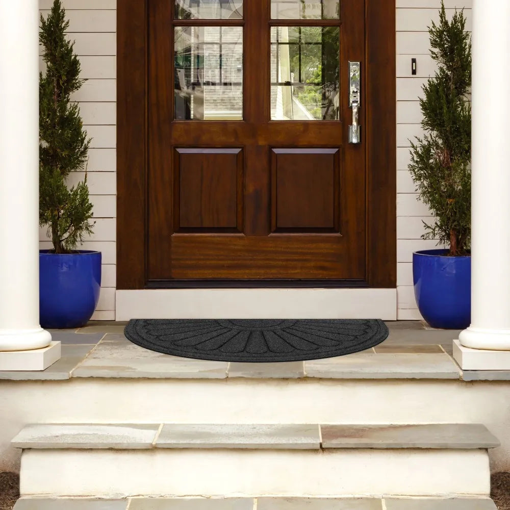 Gray Sunburst Pattern Polyester Utility Entryway Door Mat