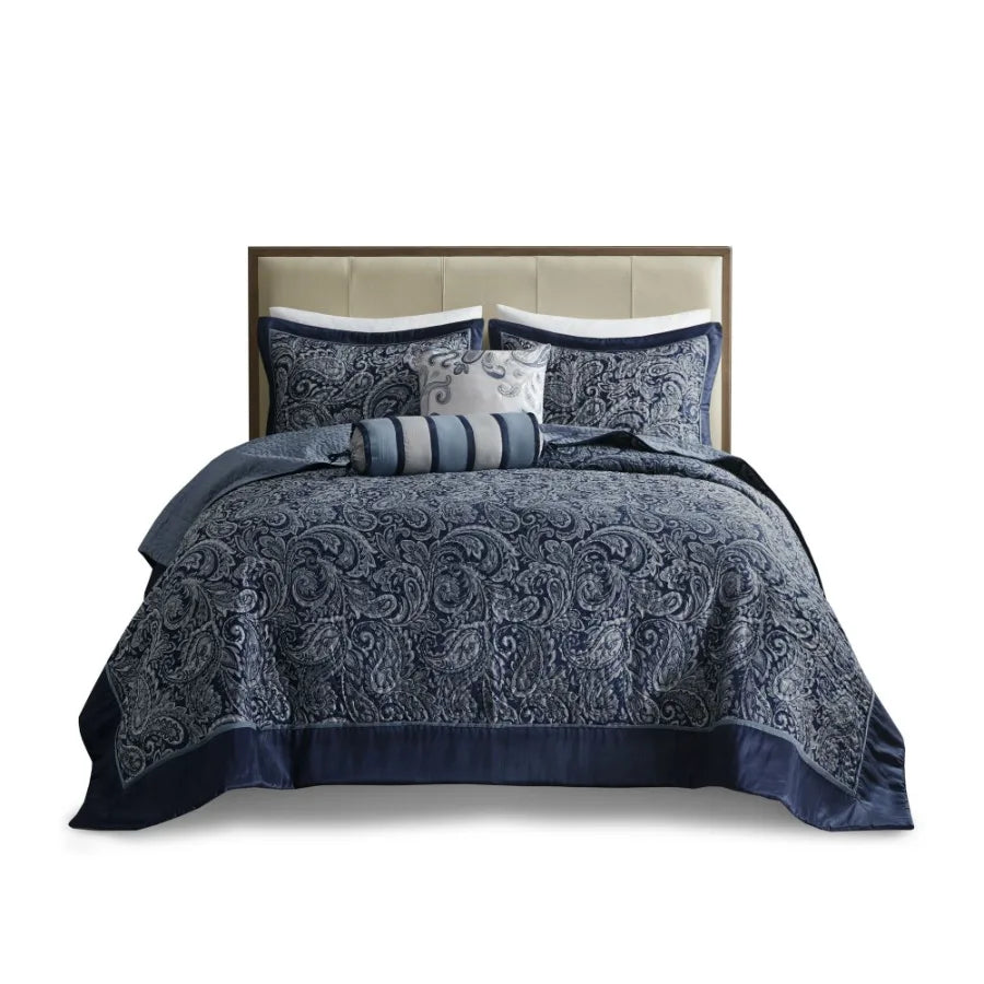 5 Piece Jacquard Bedspread Set with Throw Pillows