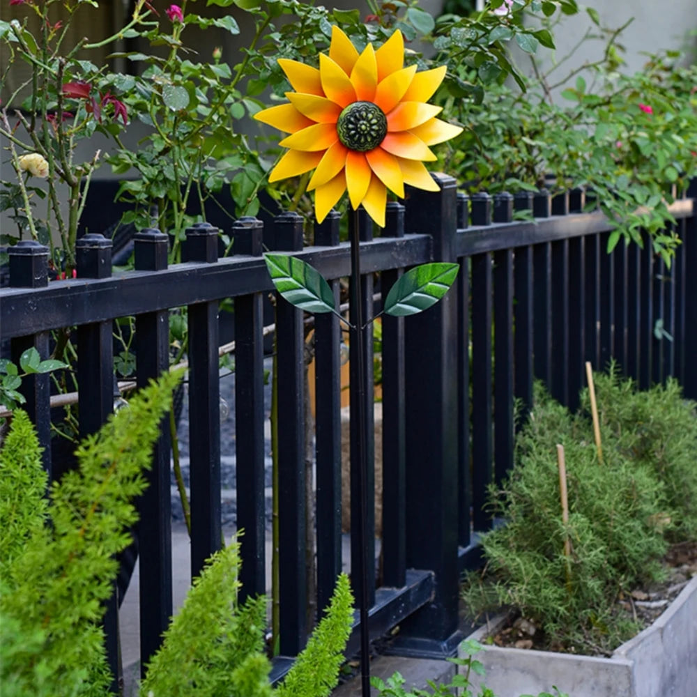 Outdoor Sunflower Wind Spinner Metal Windmill Wind Sculpture