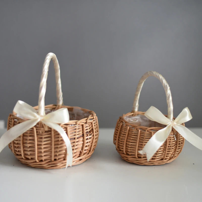 Hand-woven Basket With Handle Wicker Sundries Basket