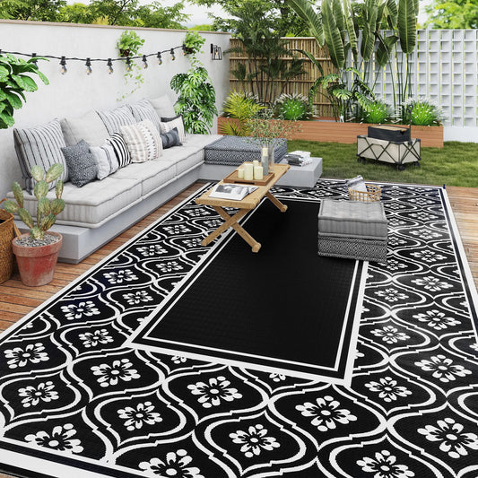 Outdoor Rug, 9' x 18' Floor Mat, Black White Gourd Border