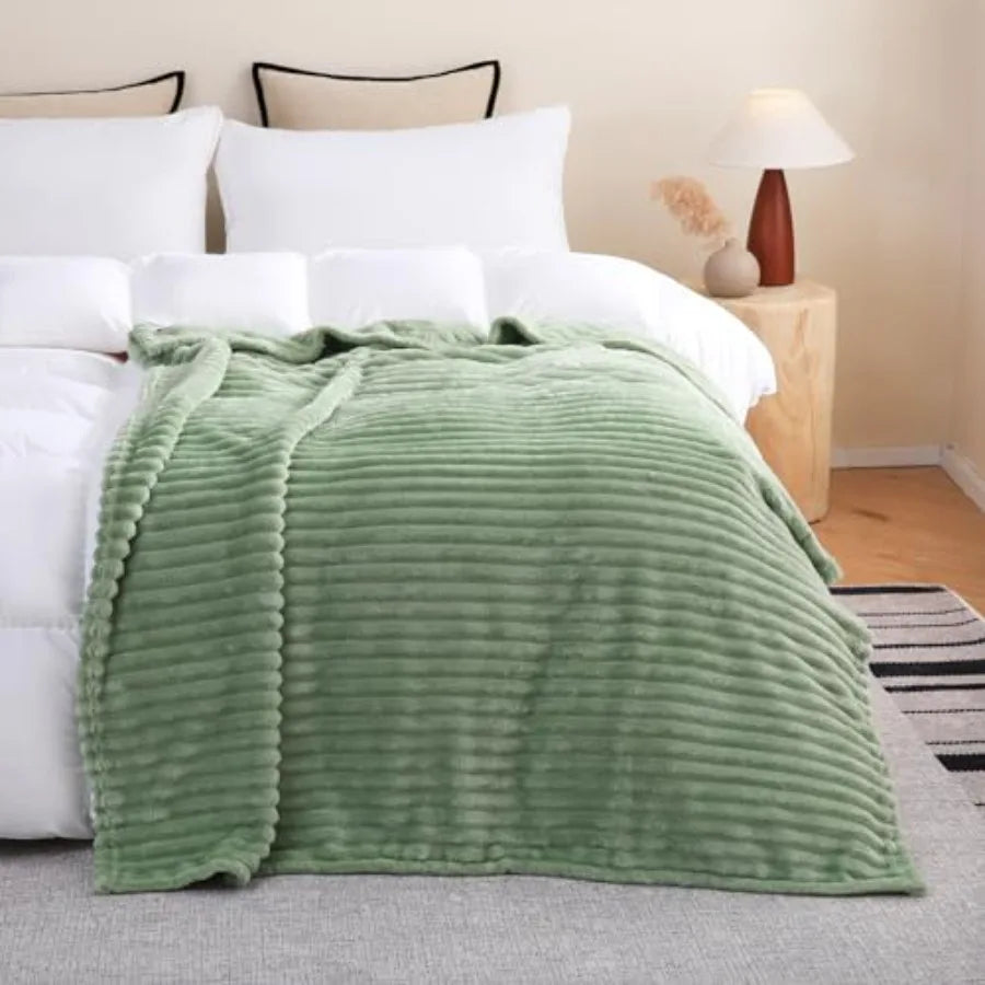 Sage Green Fleece Throw Blanket 50"×60Super Soft Cozy Plush Microfiber