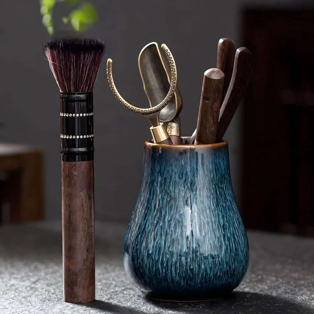 Six sets of "Six Gentlemen" accessories, tea accessories