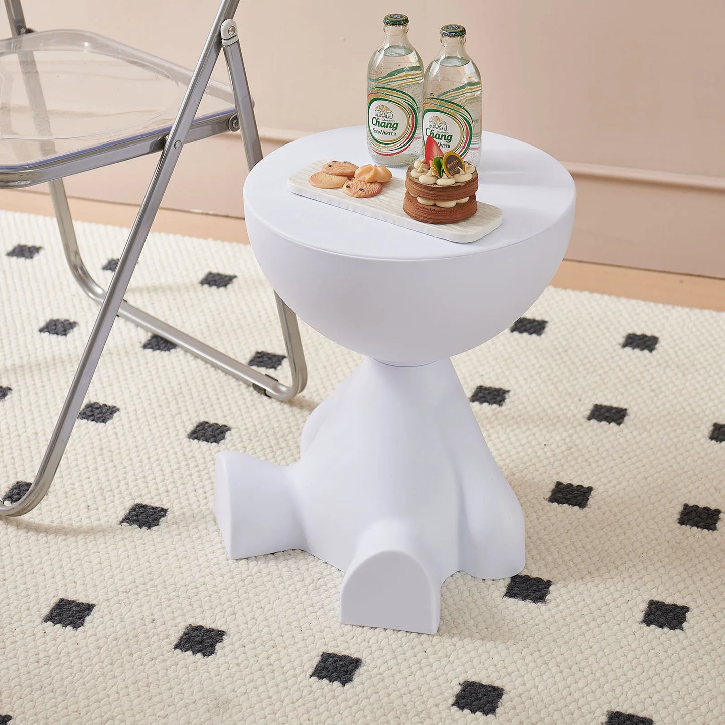 Small flat head coffee table cream style,