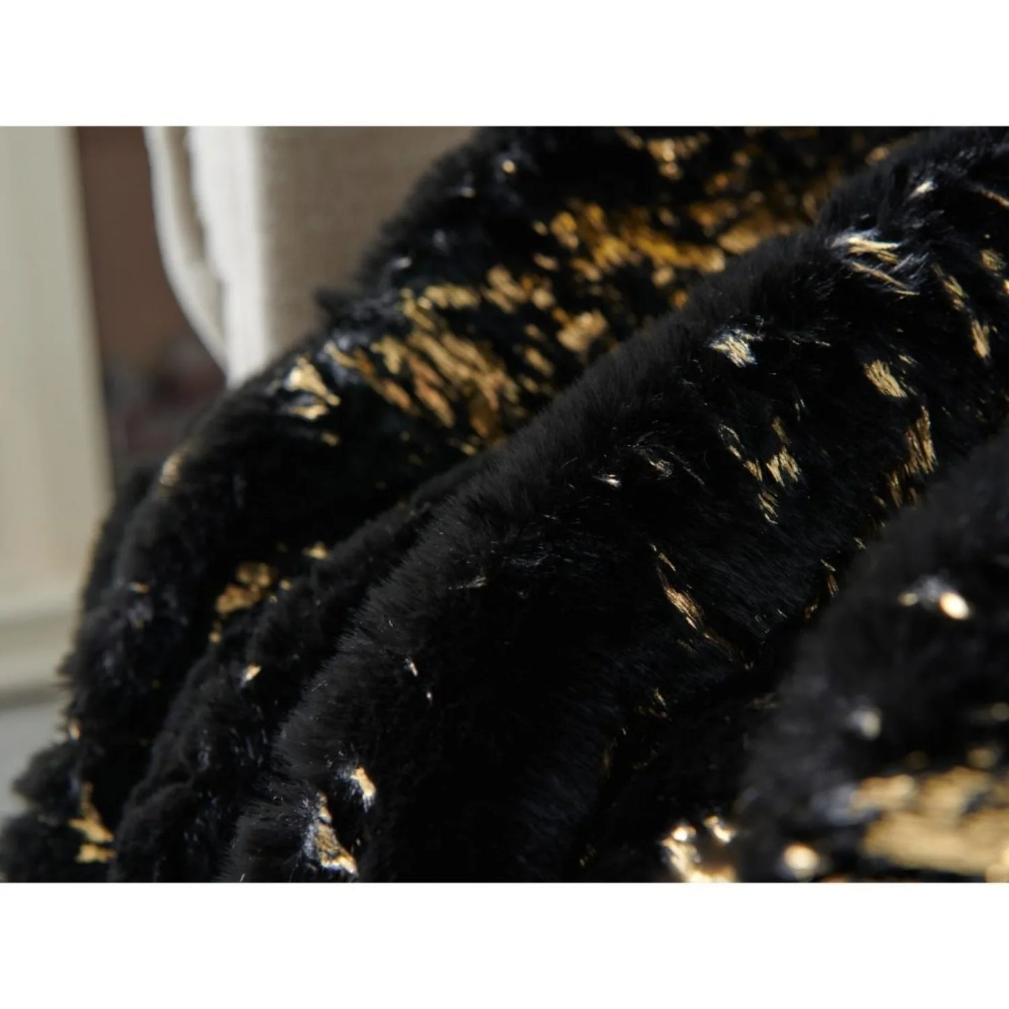 Gilded Black Chinchilla Faux Fur Throw Blanket - 60" x 80"