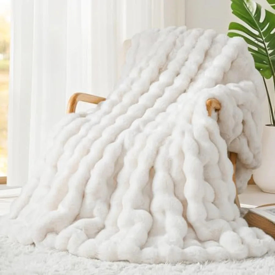 Luxury 1000GSM Faux Rabbit Fur Throw Blanket, Super Heavy Warm