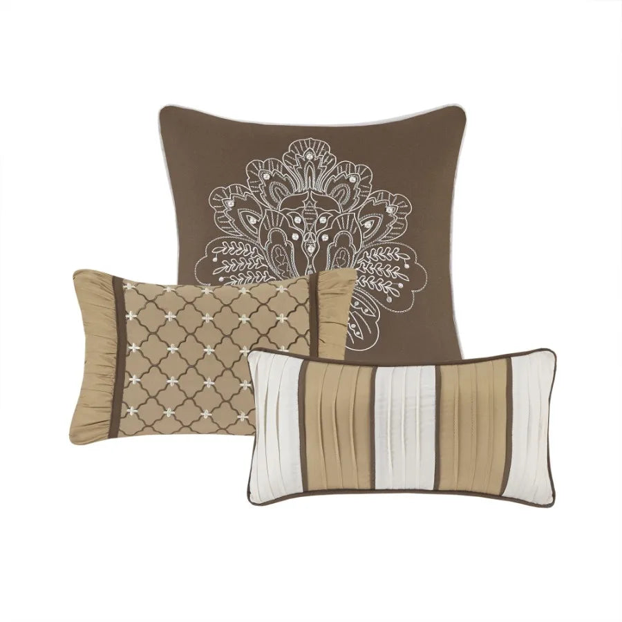 6 Piece Jacquard Quilt Set with Throw Pillows