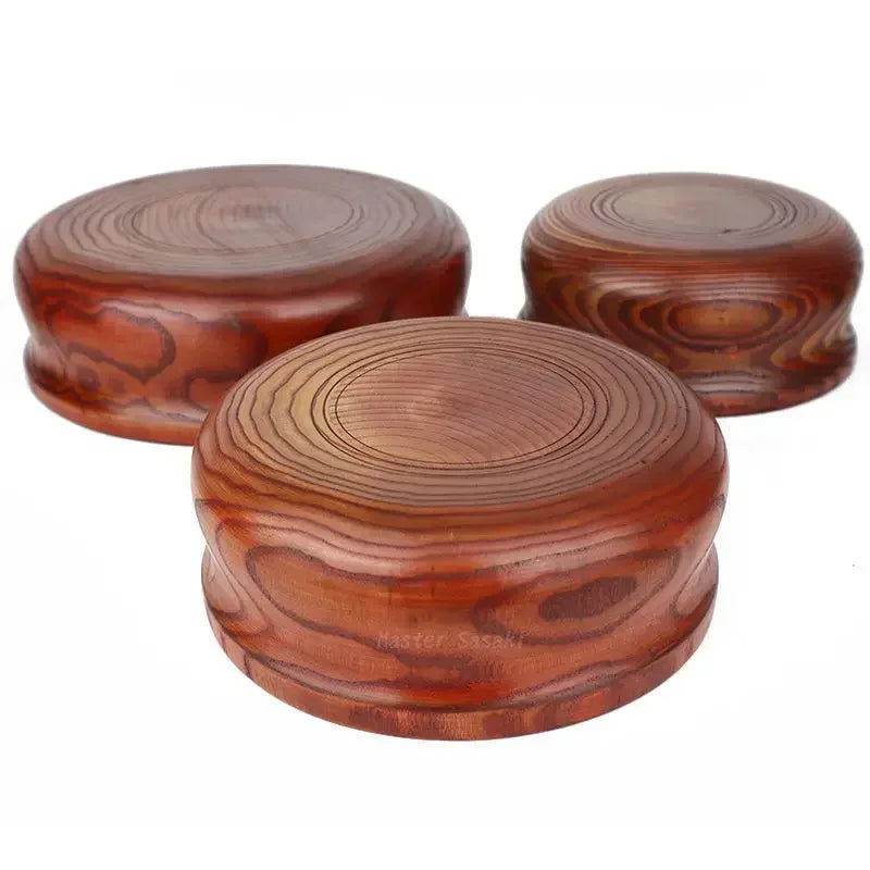 Solid wooden bowl with lid Durable