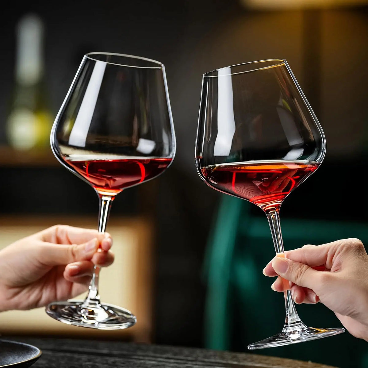 Hand Blown Red Wine Glasses Set of 4,23 oz Crystal  Long Stem,Lead-Free