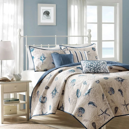 Quilt Set with Throw Pillows