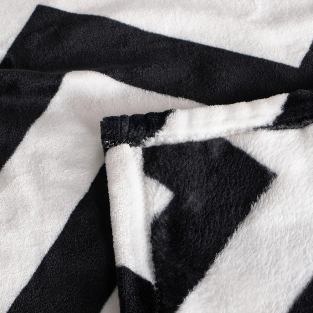 Flannel Throw Blanket, Black and White Pattern