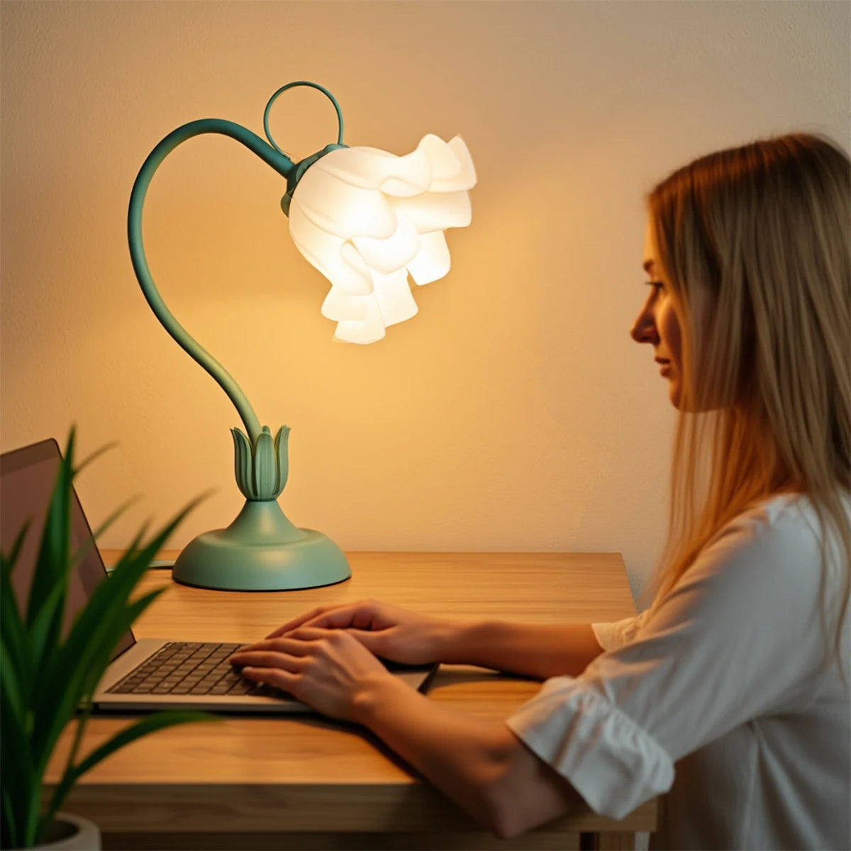 Vintage bedside lamp, flower lamp, (color: green)E26LED lighting