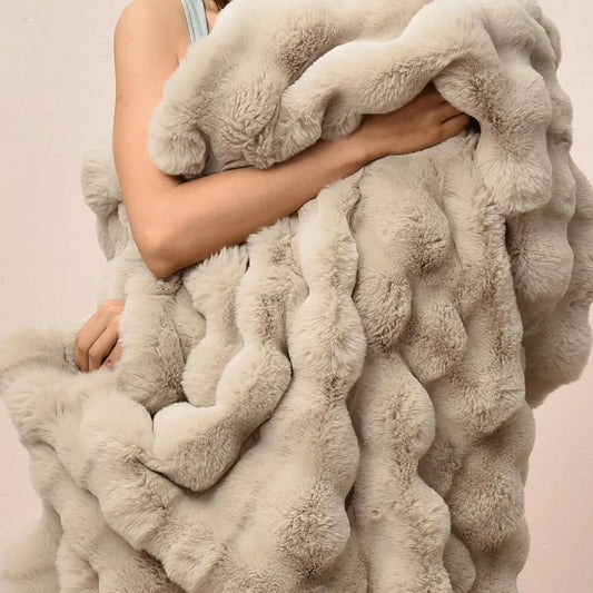 Luxury Faux Rabbit Fur Blanket Twin Size, Ultra Soft Fluffy